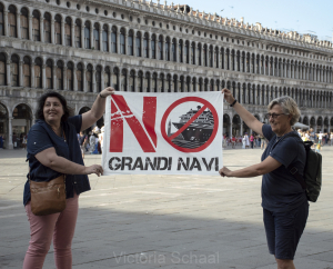 Protesters against cruise ships in Venice